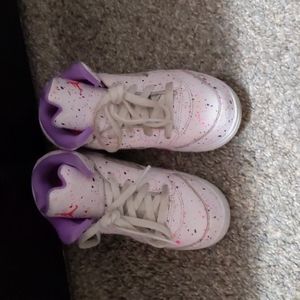 Little  girl Jordan shoes